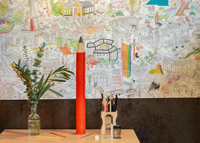 Crayon Rouge - Louvre Palais Royal 4* Paris