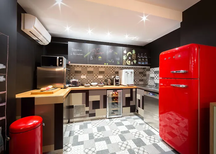 Hotel Crayon Rouge - Louvre Palais Royal 4*