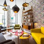 Hotel Crayon Rouge - Louvre Palais Royal 4*