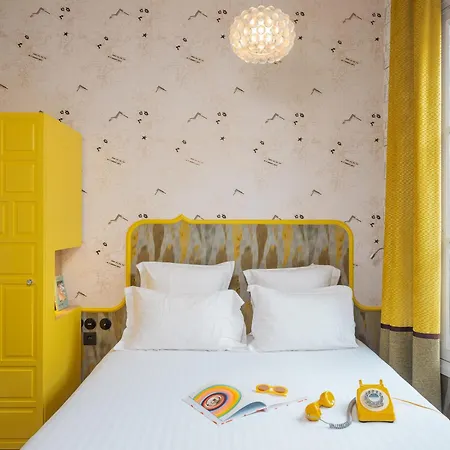 Crayon Rouge - Louvre Palais Royal Hotell Paris