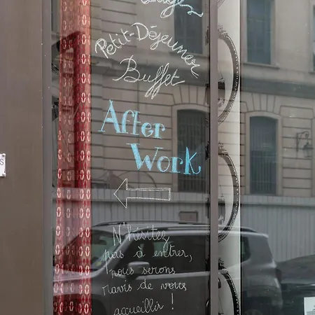 Crayon Rouge By Elegancia Hotel Paris