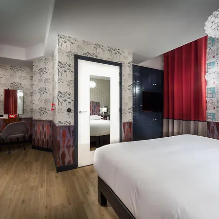 Hotell Crayon Rouge - Louvre Palais Royal 4*