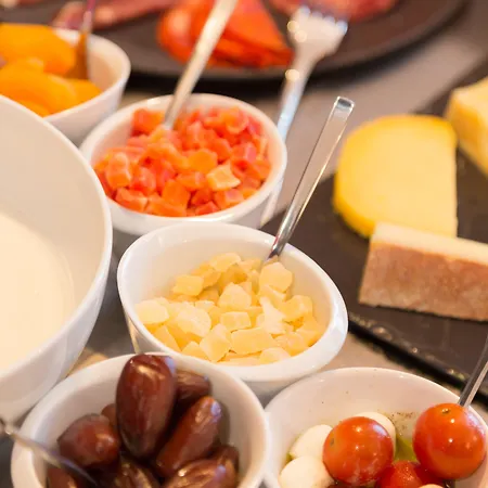 Hotel Crayon Rouge - Louvre Palais Royal 4*