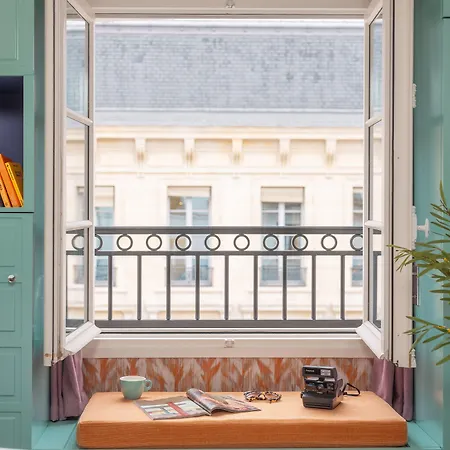 Hotel Crayon Rouge - Louvre Palais Royal 4*