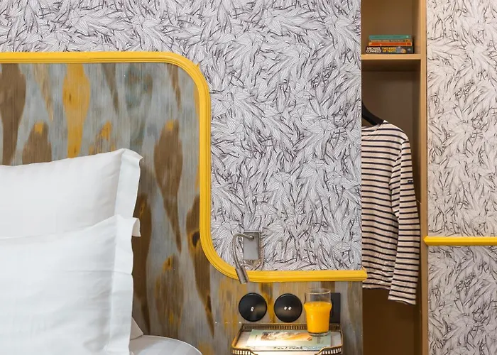 ホテル Crayon Rouge - Louvre Palais Royal