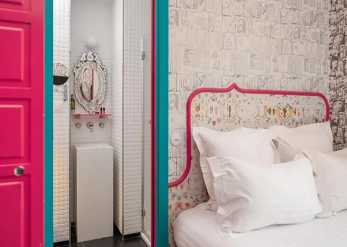 ホテル Crayon Rouge - Louvre Palais Royal 4*