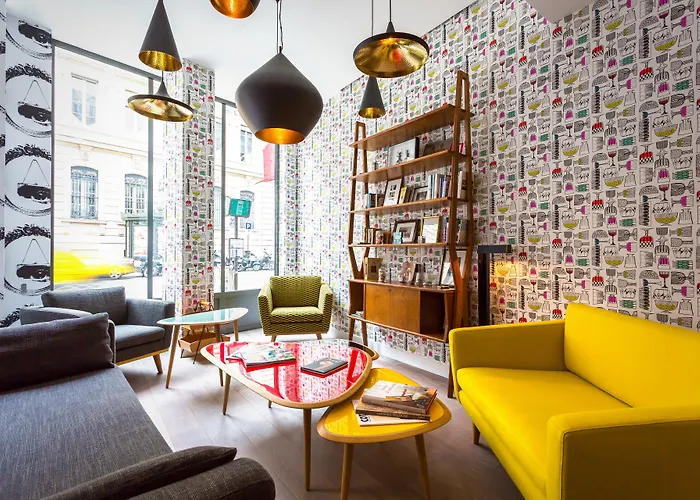 Crayon Rouge - Louvre Palais Royal 4* パリ