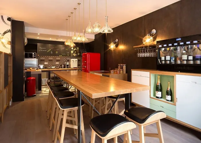 Crayon Rouge - Louvre Palais Royal ホテル 4*