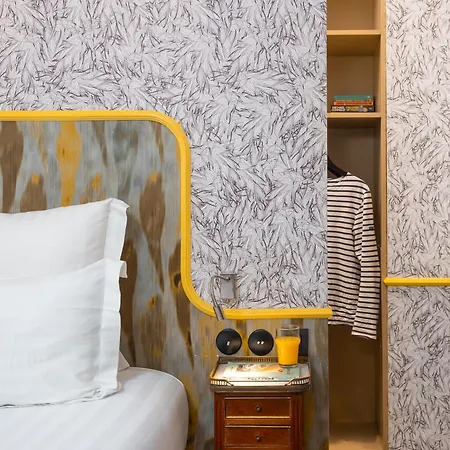 Отель Crayon Rouge - Louvre Palais Royal