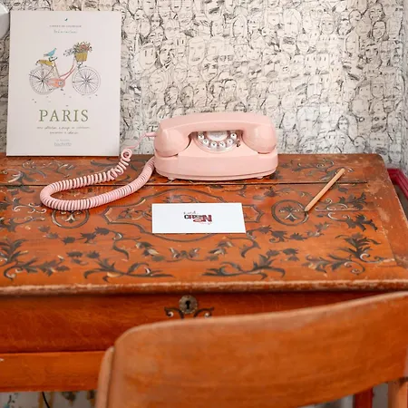 Отель Crayon Rouge - Louvre Palais Royal Париж