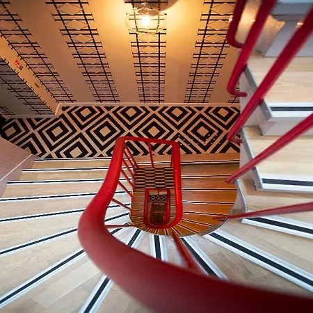 Crayon Rouge - Louvre Palais Royal Отель 4*