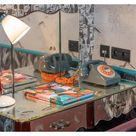 Crayon Rouge - Louvre Palais Royal Отель Париж