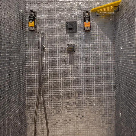 Crayon Rouge - Louvre Palais Royal Отель 4*